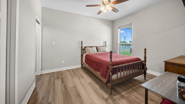 958 Santa Cruz Lane, Corpus Christi, TX 78415