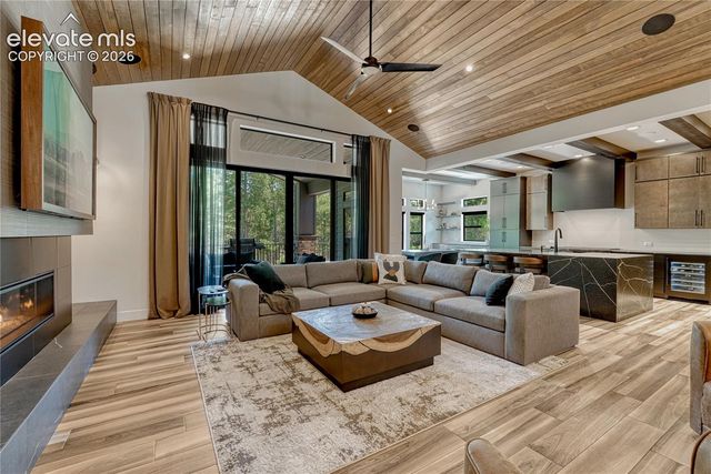 16356 Treetop Glory Court, Monument, CO 80132