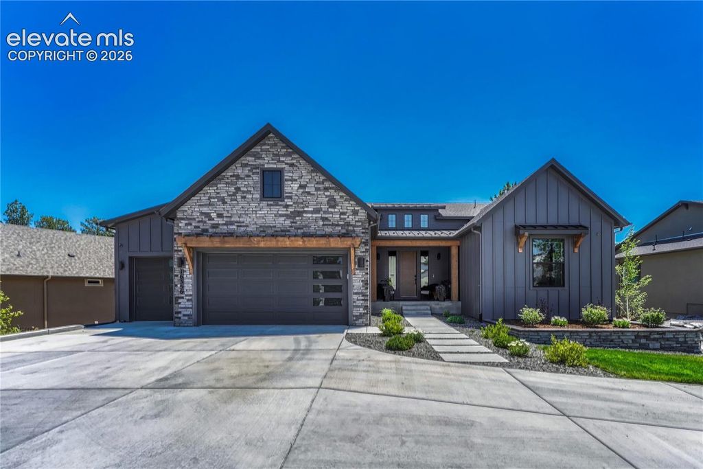16356 Treetop Glory Court, Monument, CO 80132