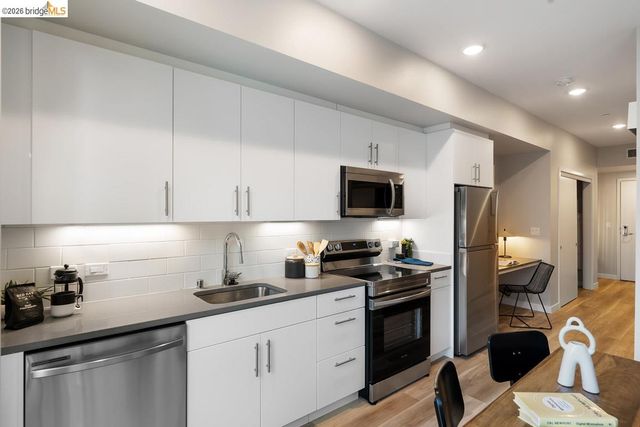 260 Brooklyn Basin Way 437, Oakland, CA 94606