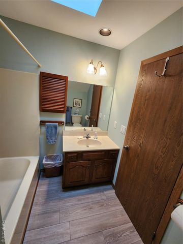 11 Cambridge Park 11, Frankenmuth, MI 48734