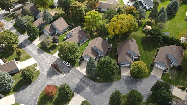 11 Cambridge Park 11, Frankenmuth, MI 48734