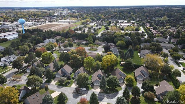 11 Cambridge Park 11, Frankenmuth, MI 48734