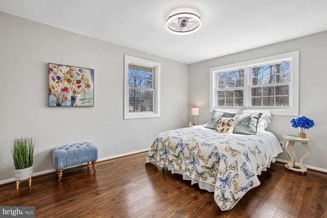 7318 CHATHAM ST, Springfield, VA 22151