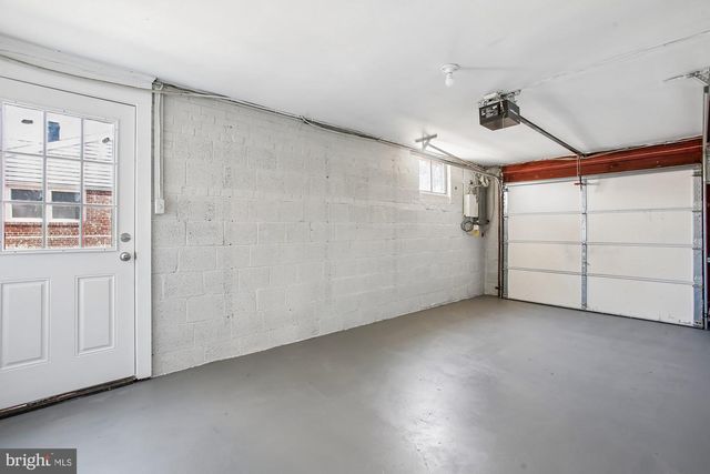 7318 CHATHAM ST, Springfield, VA 22151