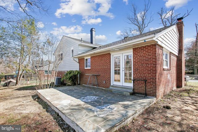 7318 CHATHAM ST, Springfield, VA 22151