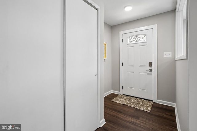 7318 CHATHAM ST, Springfield, VA 22151