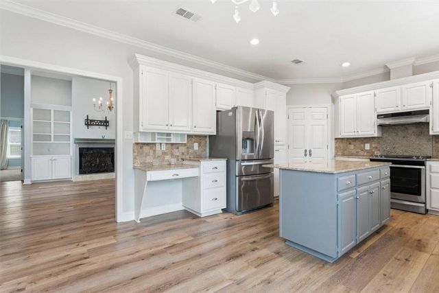 2508 Brent Keith Street, Lake Charles, LA 70605