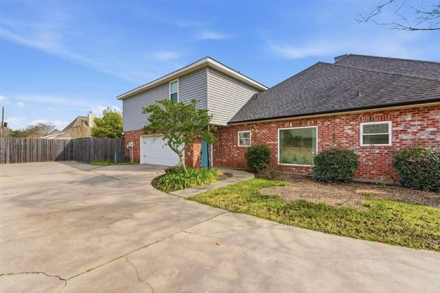 2508 Brent Keith Street, Lake Charles, LA 70605