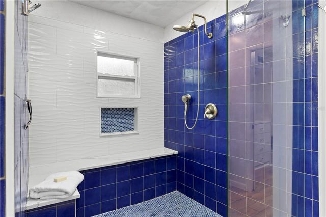 12915 GOLF CREST TERRACE, Tampa, FL 33618