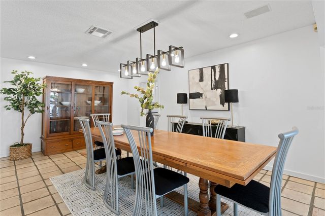 12915 GOLF CREST TERRACE, Tampa, FL 33618