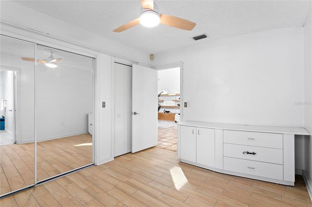 12915 GOLF CREST TERRACE, Tampa, FL 33618