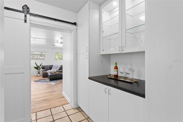 12915 GOLF CREST TERRACE, Tampa, FL 33618