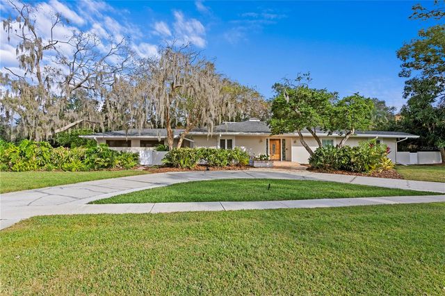 12915 GOLF CREST TERRACE, Tampa, FL 33618