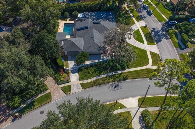 12915 GOLF CREST TERRACE, Tampa, FL 33618