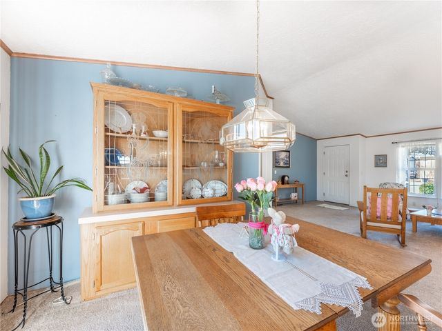 913 Meadow Ridge, Wenatchee, WA 98801