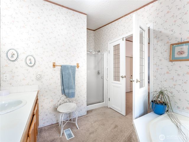 913 Meadow Ridge, Wenatchee, WA 98801