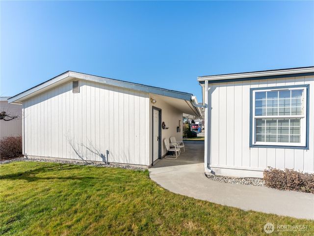 913 Meadow Ridge, Wenatchee, WA 98801