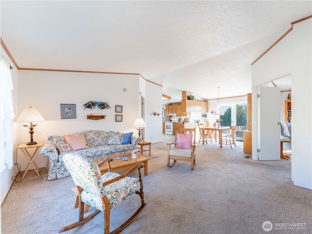 913 Meadow Ridge, Wenatchee, WA 98801