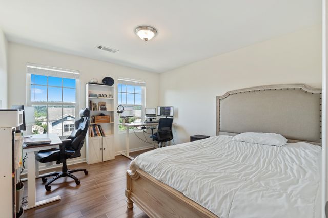 636 Wolfeboro Ln, Nashville, TN 37221