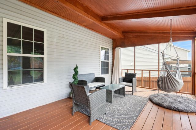 636 Wolfeboro Ln, Nashville, TN 37221