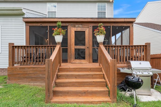 636 Wolfeboro Ln, Nashville, TN 37221