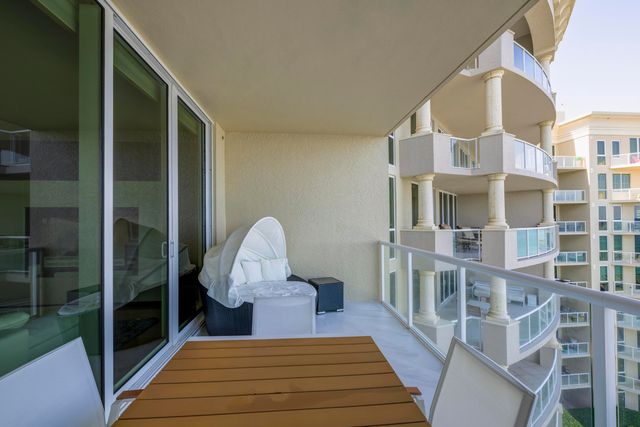 1063 Hillsboro Mile 703, Hillsboro Beach, FL 33062