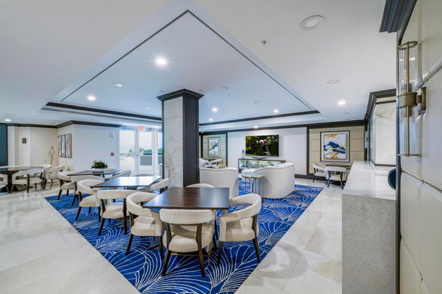 1063 Hillsboro Mile 703, Hillsboro Beach, FL 33062