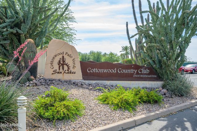 26006 S BEECH CREEK Drive, Sun Lakes, AZ 85248