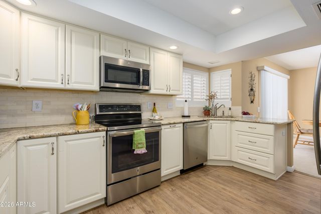 26006 S BEECH CREEK Drive, Sun Lakes, AZ 85248