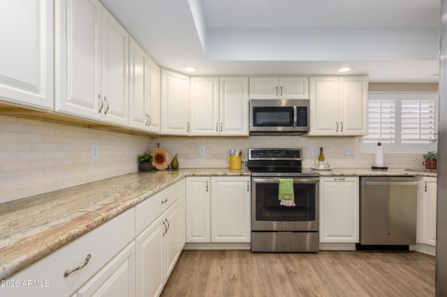 26006 S BEECH CREEK Drive, Sun Lakes, AZ 85248