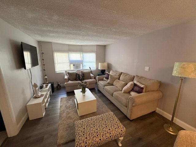 2555 Pga Boulevard 137, Palm Beach Gardens, FL 33410