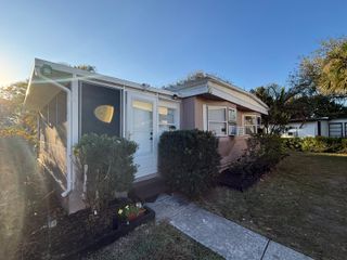 2555 Pga Boulevard 137, Palm Beach Gardens, FL 33410