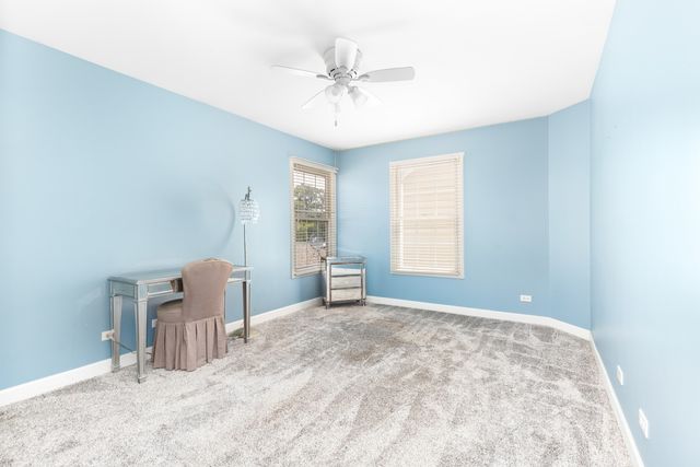 4383 Canterbury Court 4383, St. Charles, IL 60174