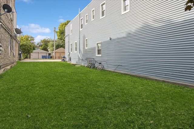 5047 W 25th Street 2R, Cicero, IL 60804