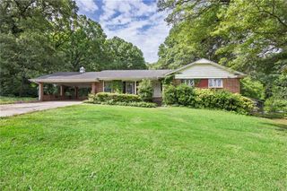 1395 CLAY SW Road, Mableton, GA 30126