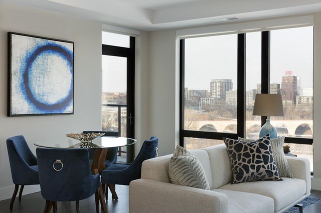 212 10th Avenue S 514, Minneapolis, MN 55415