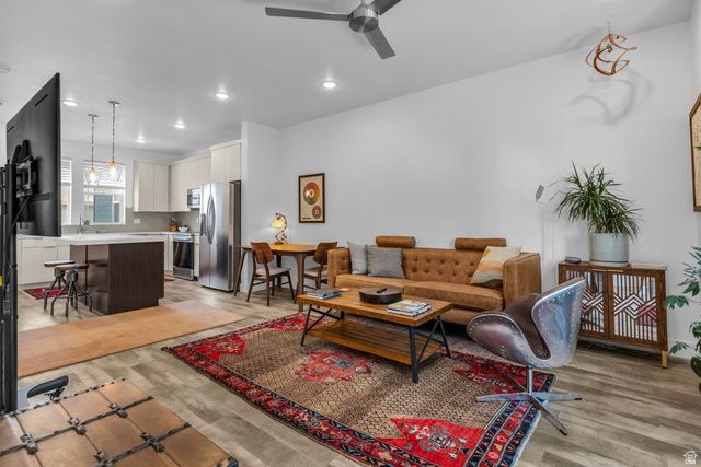 11349 S WILLOW WALK DR, South Jordan, UT 84009