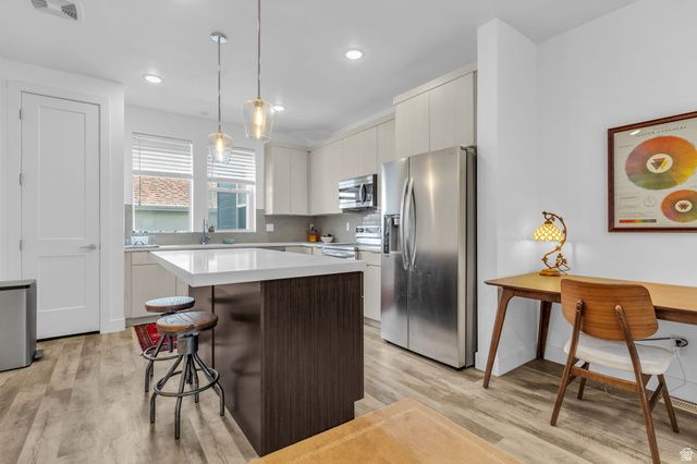 11349 S WILLOW WALK DR, South Jordan, UT 84009