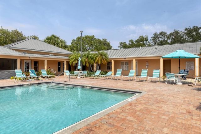 4440 FAIRWAYS BOULEVARD 108, Bradenton, FL 34209