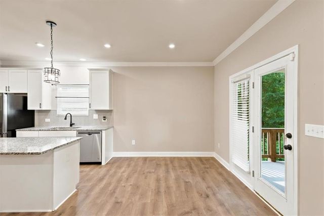 67 Brookstone Park W, Acworth, GA 30101