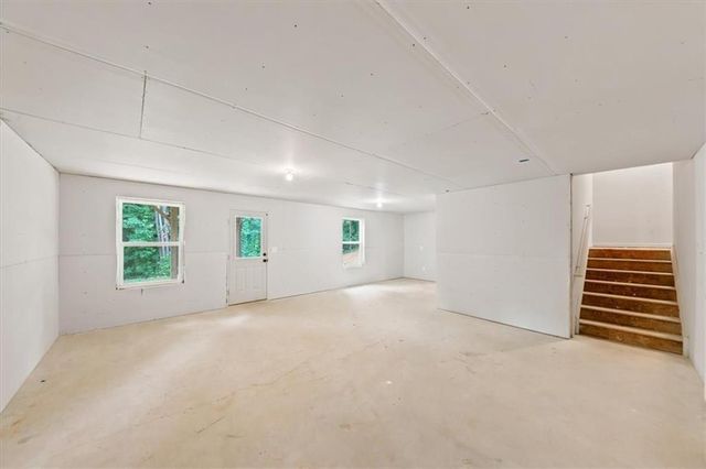 67 Brookstone Park W, Acworth, GA 30101