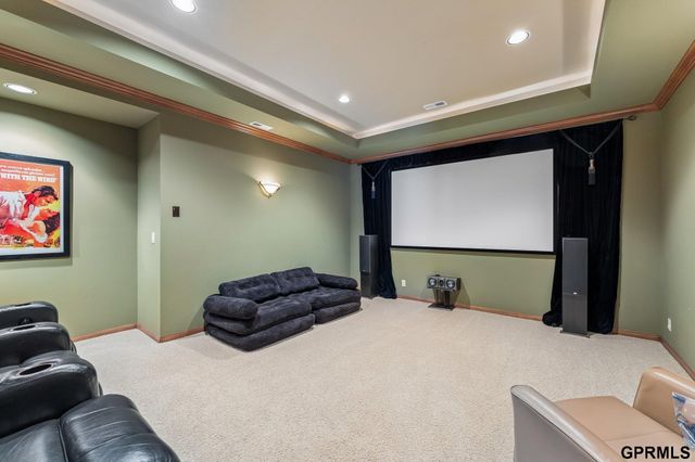 18540 Shadow Ridge Drive, Omaha, NE 68130