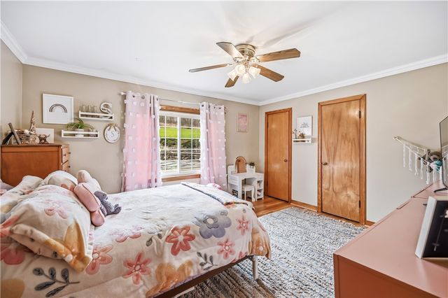 516 Wallace Run Rd, Beaver Falls, PA 15010