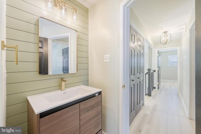 2504 OAK MANOR RD, Sparrows Point, MD 21219