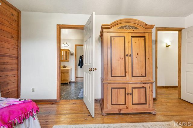 17407 State Highway 109, Dow, IL 62022