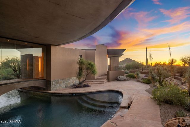 10216 E VENADO Trail, Scottsdale, AZ 85262