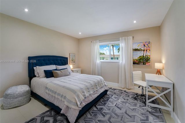 11705 SW 97th Ct, Miami, FL 33176