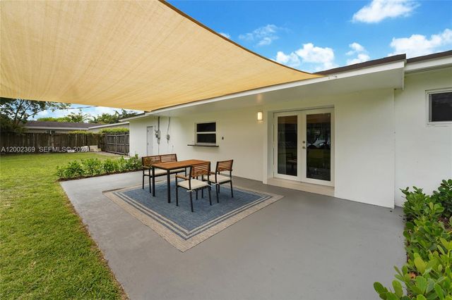 11705 SW 97th Ct, Miami, FL 33176