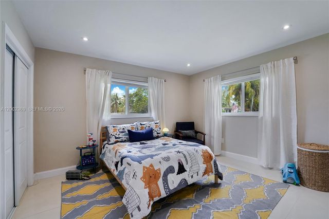 11705 SW 97th Ct, Miami, FL 33176